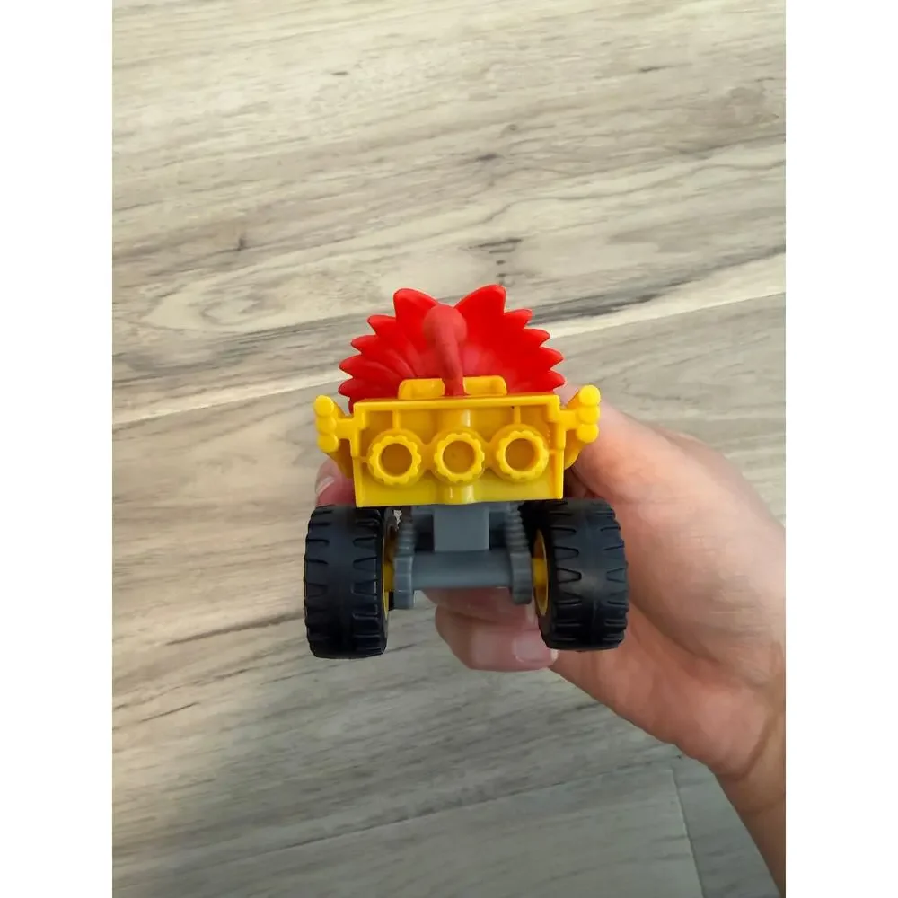 Blaze and the Monster Machines Blaze Lion Truck Die-Cast Vehicle Monster Truck